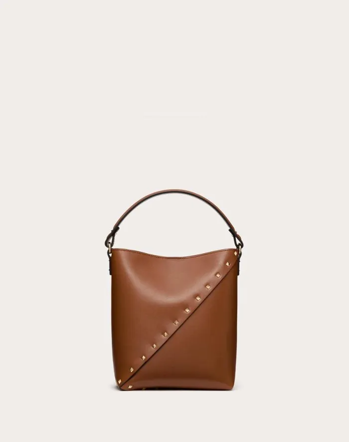 Valentino Shoulder Bags Woman Valentino Garavani Valentino Garavani Rockstud Wispy Calfskin Bucket Bag For Woman In Rosso Valentino Rosso Valentino Valentino Shoulder Bags Woman Valentino Garavani Valentino Garavani Rockstud Wispy Calfskin Bucket Bag For Woman In Rosso Valentino Rosso Valentino