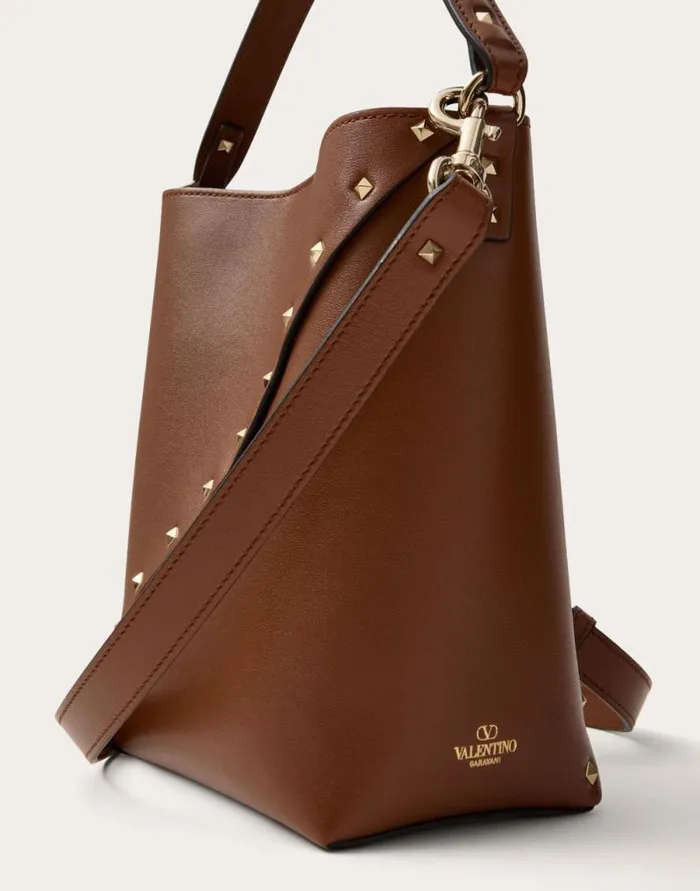 Valentino Shoulder Bags Woman Valentino Garavani Valentino Garavani Rockstud Wispy Calfskin Bucket Bag For Woman In Rosso Valentino Rosso Valentino Valentino Shoulder Bags Woman Valentino Garavani Valentino Garavani Rockstud Wispy Calfskin Bucket Bag For Woman In Rosso Valentino Rosso Valentino