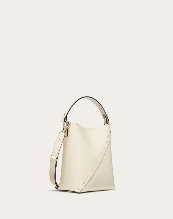 Valentino Shoulder Bags Woman Valentino Garavani Valentino Garavani Rockstud Wispy Calfskin Bucket Bag For Woman In Rosso Valentino Rosso Valentino Valentino Shoulder Bags Woman Valentino Garavani Valentino Garavani Rockstud Wispy Calfskin Bucket Bag For Woman In Rosso Valentino Rosso Valentino