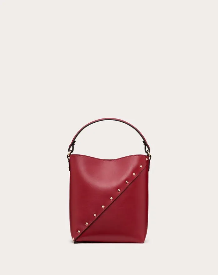 Valentino Shoulder Bags Woman Valentino Garavani Valentino Garavani Rockstud Wispy Calfskin Bucket Bag For Woman In Rosso Valentino Rosso Valentino Valentino Shoulder Bags Woman Valentino Garavani Valentino Garavani Rockstud Wispy Calfskin Bucket Bag For Woman In Rosso Valentino Rosso Valentino