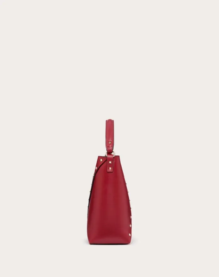 Valentino Shoulder Bags Woman Valentino Garavani Valentino Garavani Rockstud Wispy Calfskin Bucket Bag For Woman In Rosso Valentino Rosso Valentino Valentino Shoulder Bags Woman Valentino Garavani Valentino Garavani Rockstud Wispy Calfskin Bucket Bag For Woman In Rosso Valentino Rosso Valentino