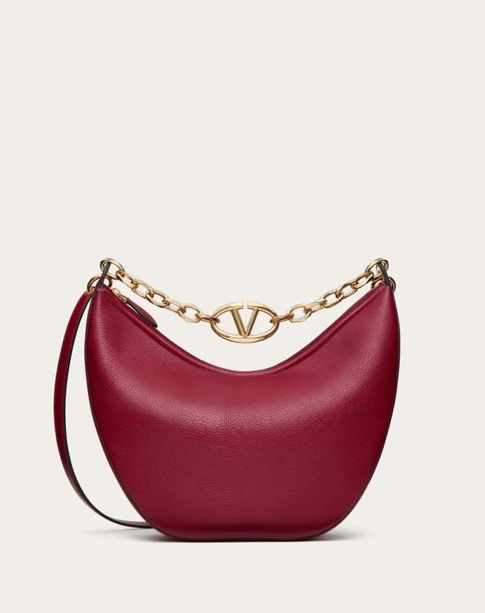 Valentino Shoulder Bags Woman Vlogo Moon Medium Grainy Calfskin Hobo Bag With Chain For Woman In Clay Clay Valentino Shoulder Bags Woman Vlogo Moon Medium Grainy Calfskin Hobo Bag With Chain For Woman In Clay Clay
