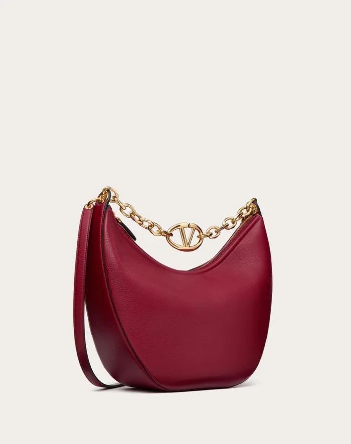 Valentino Shoulder Bags Woman Vlogo Moon Medium Grainy Calfskin Hobo Bag With Chain For Woman In Clay Clay Valentino Shoulder Bags Woman Vlogo Moon Medium Grainy Calfskin Hobo Bag With Chain For Woman In Clay Clay