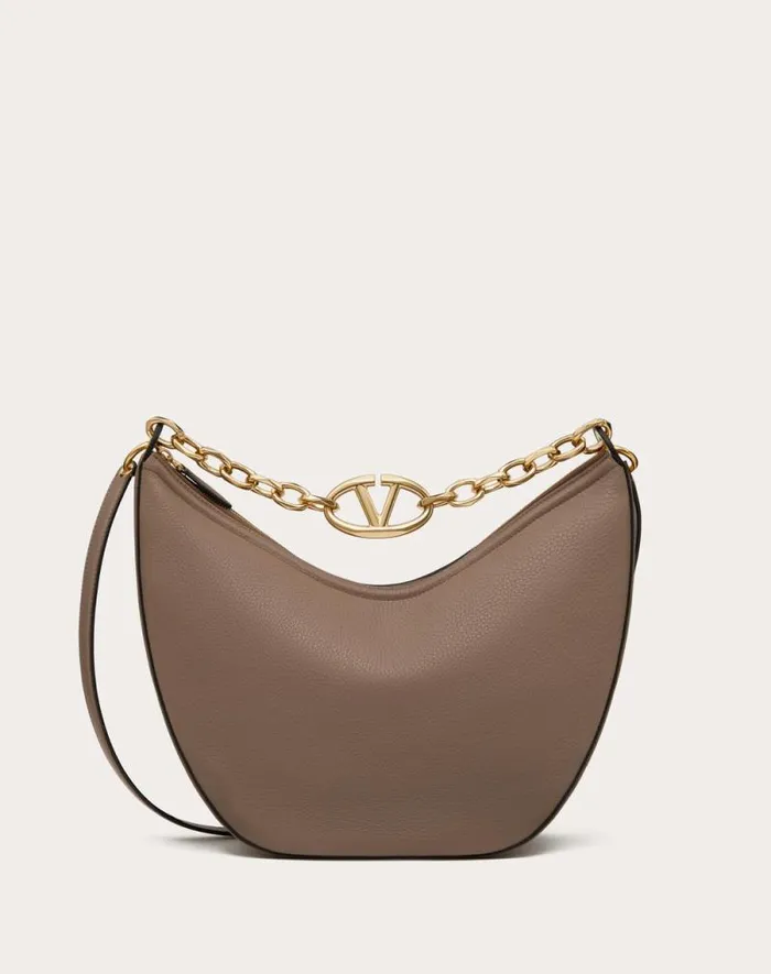 Valentino Shoulder Bags Woman Vlogo Moon Medium Grainy Calfskin Hobo Bag With Chain For Woman In Clay Clay Valentino Shoulder Bags Woman Vlogo Moon Medium Grainy Calfskin Hobo Bag With Chain For Woman In Clay Clay