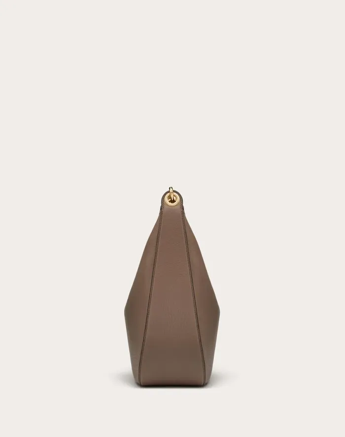 Valentino Shoulder Bags Woman Vlogo Moon Medium Grainy Calfskin Hobo Bag With Chain For Woman In Clay Clay Valentino Shoulder Bags Woman Vlogo Moon Medium Grainy Calfskin Hobo Bag With Chain For Woman In Clay Clay