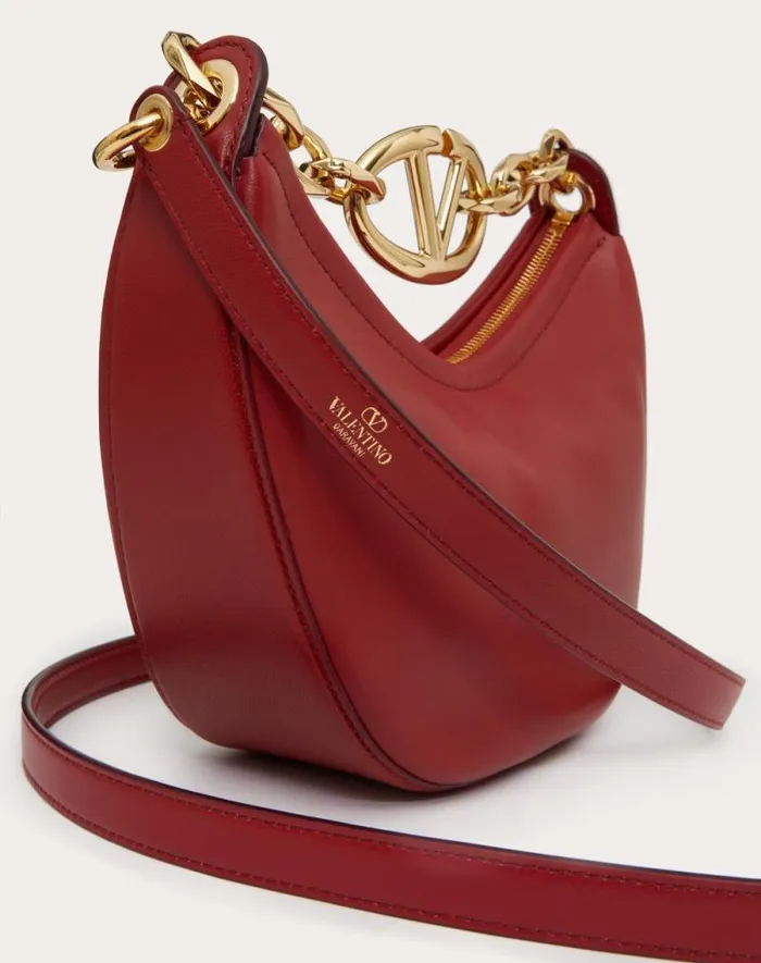 Valentino Shoulder Bags Woman Vlogo Moon Mini Hobo Bag In Nappa Leather With Chain For Woman In Camellia Camellia Valentino Shoulder Bags Woman Vlogo Moon Mini Hobo Bag In Nappa Leather With Chain For Woman In Camellia Camellia