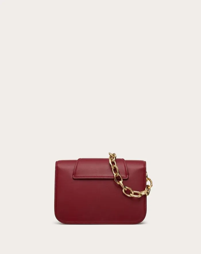 Valentino Shoulder Bags Woman Vlogo O039clock Small Nappa Leather Shoulder Bag With Chain For Woman In Dark Red Dark Red Valentino Shoulder Bags Woman Vlogo O039clock Small Nappa Leather Shoulder Bag With Chain For Woman In Dark Red Dark Red