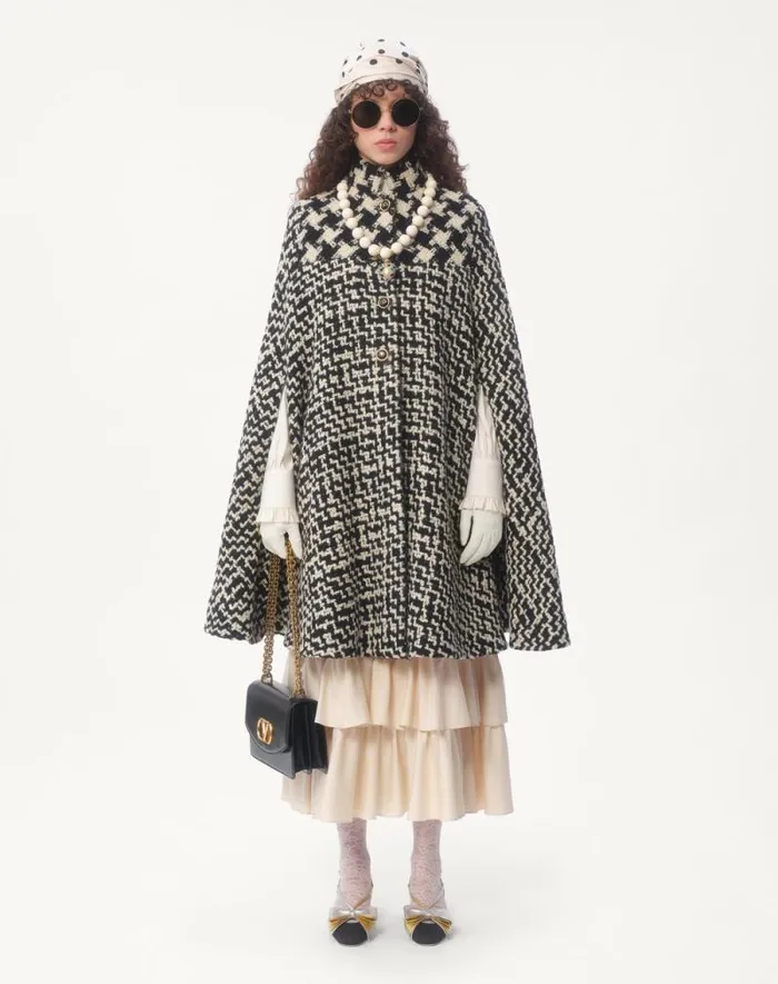Valentino Skirts Woman Shantung Skirt For Woman In Cream Cream Valentino Skirts Woman Shantung Skirt For Woman In Cream Cream