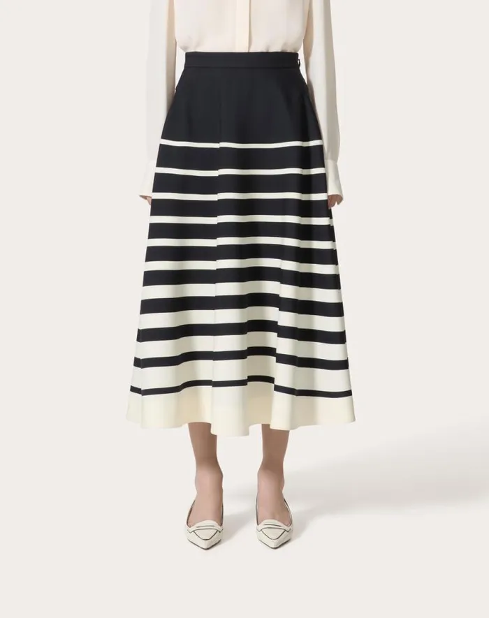 Valentino Skirts Woman Valentino Roomview Crepe Couture Midi Skirt For Woman In Ivorynavy Ivorynavy Valentino Skirts Woman Valentino Roomview Crepe Couture Midi Skirt For Woman In Ivorynavy Ivorynavy
