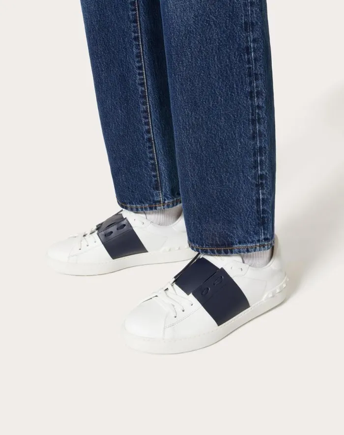 Valentino Sneakers Man Calfskin Open Sneaker For Man In Whitemarine Whitemarine Valentino Sneakers Man Calfskin Open Sneaker For Man In Whitemarine Whitemarine