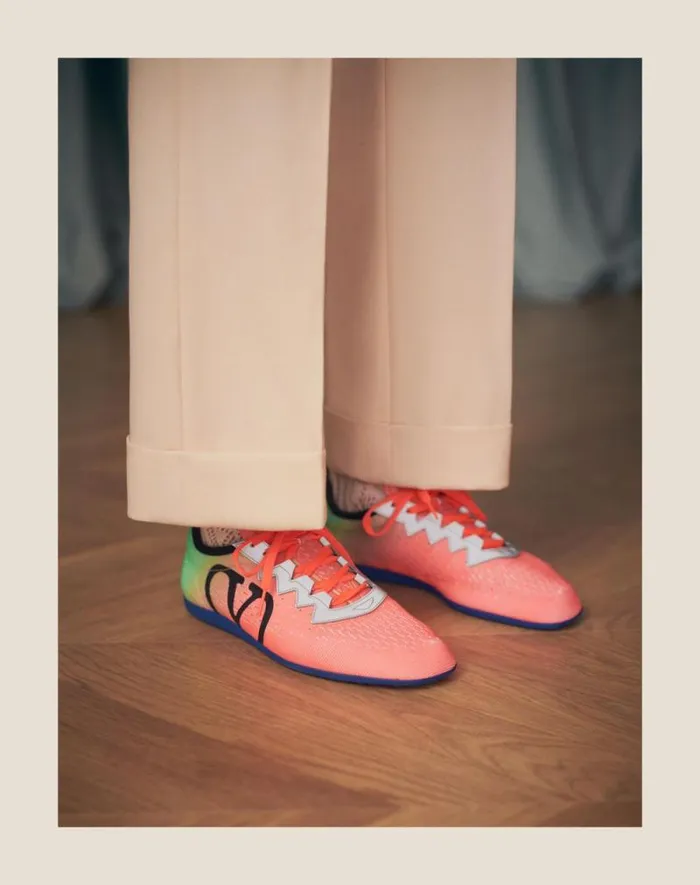 Valentino Sneakers Man Chromathon Sneaker In Technical Fabric For Man In Neon Coralfluorescent Greenblackgrey Neon Coralfluorescent Greenblackgrey Valentino Sneakers Man Chromathon Sneaker In Technical Fabric For Man In Neon Coralfluorescent Greenblackgrey Neon Coralfluorescent Greenblackgrey