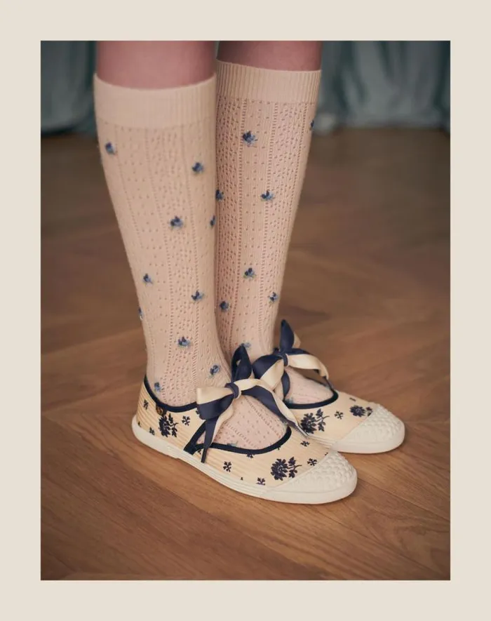 Valentino Sneakers Woman Bay By Bay Ballerina Sneakers In Papier Floral Fabric For Woman In Blueivory Blueivory Valentino Sneakers Woman Bay By Bay Ballerina Sneakers In Papier Floral Fabric For Woman In Blueivory Blueivory