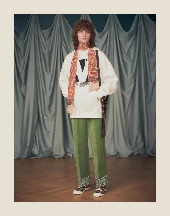 Valentino Tshirts And Sweatshirts Man Cotton Hooded Sweatshirt With Chez Valentino Print For Man In Black Black
