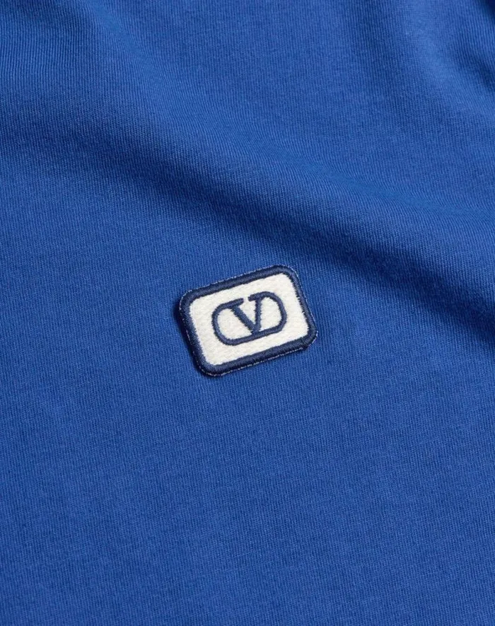 Valentino Tshirts And Sweatshirts Man Cotton Tshirt With Vlogo Patch For Man In Black Black Valentino Tshirts And Sweatshirts Man Cotton Tshirt With Vlogo Patch For Man In Black Black