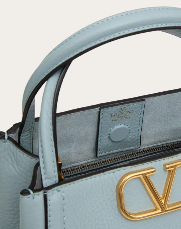 Valentino Top Handle Bags Woman Valentino Garavani Alltime Small Handbag In Grainy Calfskin For Woman In Ivory Ivory Valentino Top Handle Bags Woman Valentino Garavani Alltime Small Handbag In Grainy Calfskin For Woman In Ivory Ivory