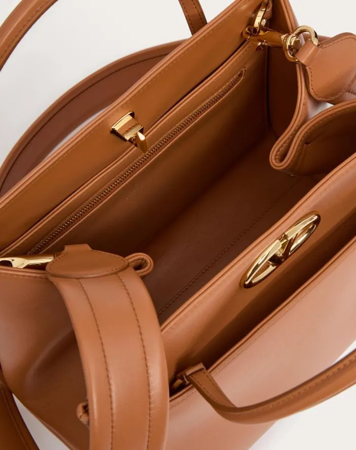 Valentino Top Handle Bags Woman Vlogo Locker Small Calfskin Handbag For Woman In Almond Almond Valentino Top Handle Bags Woman Vlogo Locker Small Calfskin Handbag For Woman In Almond Almond