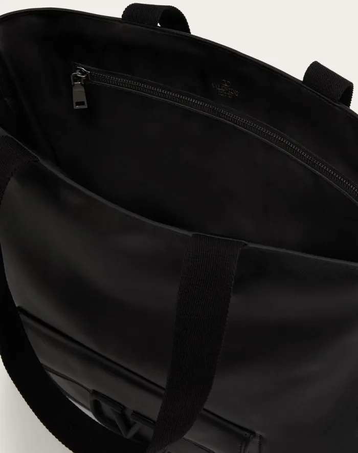 Valentino Totes Man Valentino Garavani Noir Nappa Leather Shopper For Man In Black Black Valentino Totes Man Valentino Garavani Noir Nappa Leather Shopper For Man In Black Black