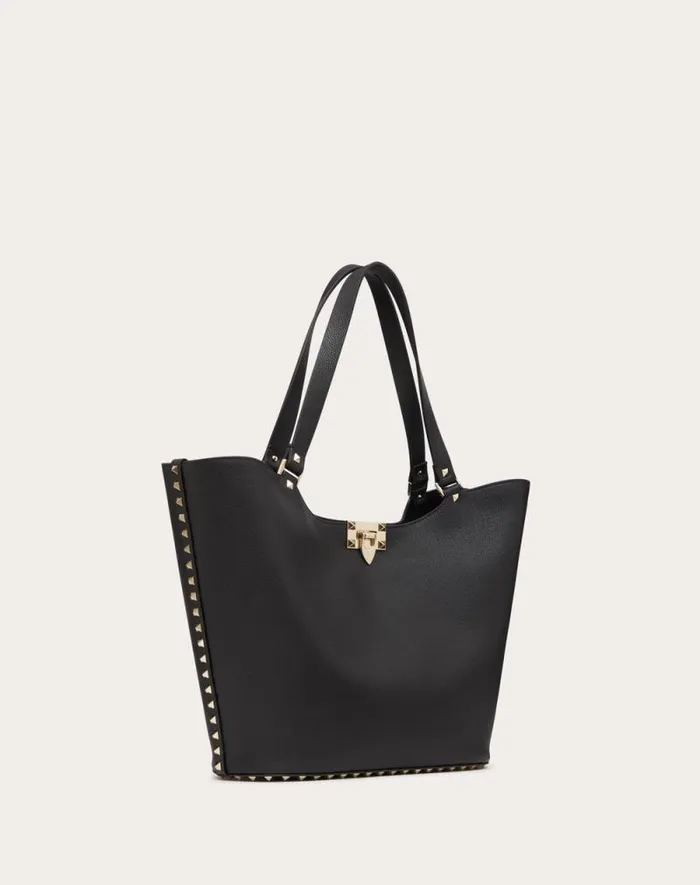 Valentino Totes Woman Valentino Garavani Rockstud Shopping Bag In Grainy Calfskin For Woman In Almond Almond Valentino Totes Woman Valentino Garavani Rockstud Shopping Bag In Grainy Calfskin For Woman In Almond Almond