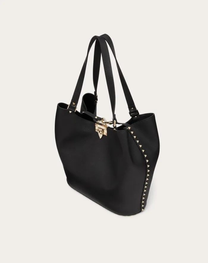 Valentino Totes Woman Valentino Garavani Rockstud Shopping Bag In Grainy Calfskin For Woman In Almond Almond Valentino Totes Woman Valentino Garavani Rockstud Shopping Bag In Grainy Calfskin For Woman In Almond Almond