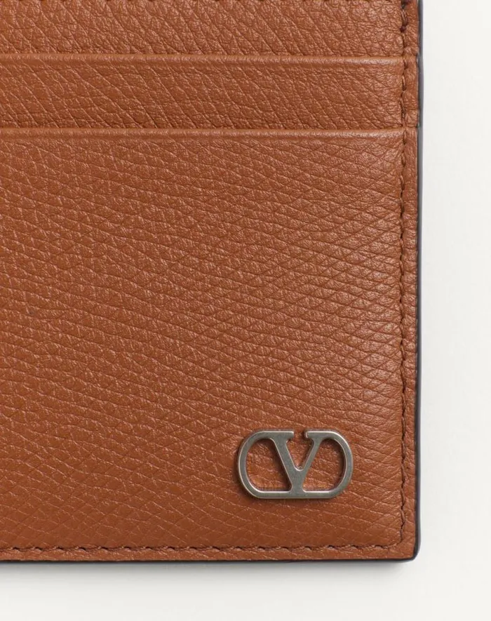 Valentino Wallets And Small Leather Goods Man Vlogo Signature Grainy Calfskin Card Holder For Man In Saddle Brown Saddle Brown Valentino Wallets And Small Leather Goods Man Vlogo Signature Grainy Calfskin Card Holder For Man In Saddle Brown Saddle Brown