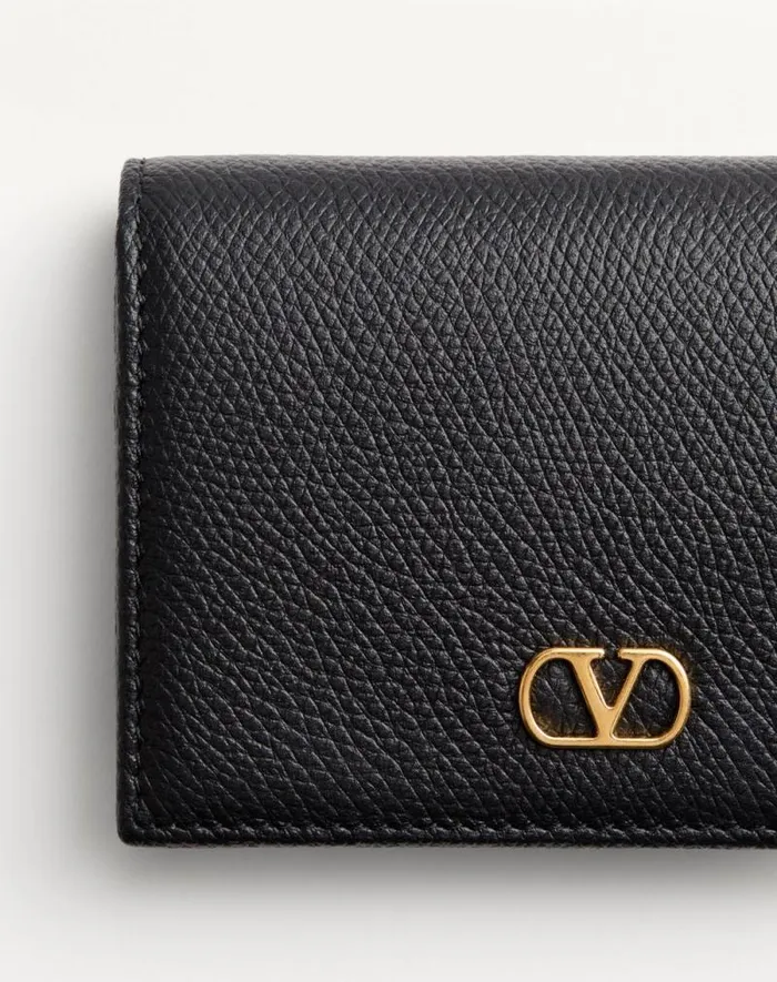 Valentino Wallets And Small Leather Goods Woman Vlogo Signature Grainy Calfskin Wallet For Woman In Rose Quartz Rose Quartz Valentino Wallets And Small Leather Goods Woman Vlogo Signature Grainy Calfskin Wallet For Woman In Rose Quartz Rose Quartz