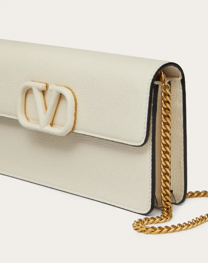 Valentino Wallets And Small Leather Goods Woman Vlogo Signature Grainy Calfskin Wallet With Chain For Woman In Porcelain Blue Porcelain Blue Valentino Wallets And Small Leather Goods Woman Vlogo Signature Grainy Calfskin Wallet With Chain For Woman In Porcelain Blue Porcelain Blue
