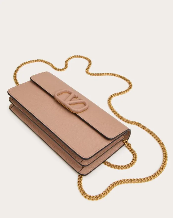 Valentino Wallets And Small Leather Goods Woman Vlogo Signature Grainy Calfskin Wallet With Chain For Woman In Porcelain Blue Porcelain Blue Valentino Wallets And Small Leather Goods Woman Vlogo Signature Grainy Calfskin Wallet With Chain For Woman In Porcelain Blue Porcelain Blue
