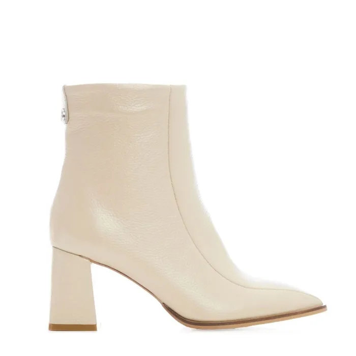 White Boots Women Moda In Pelle Adelane Off White Leather