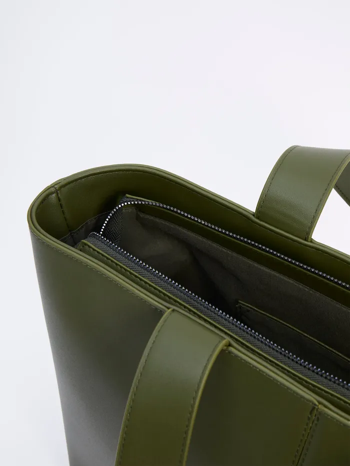 Woman Bags and Purses French Connection Jeenaa X Smooth Large Tote Bag Olive Night Woman Bags and Purses French Connection Jeenaa X Smooth Large Tote Bag Olive Night