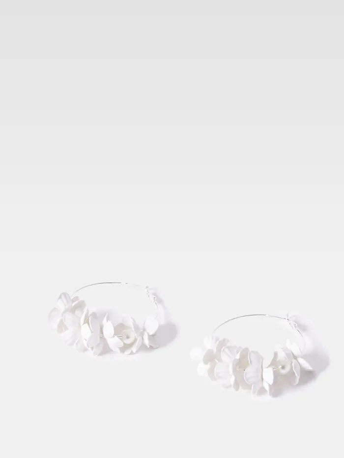 Woman Jewellery French Connection Metal Floral Earrings Silverwhite