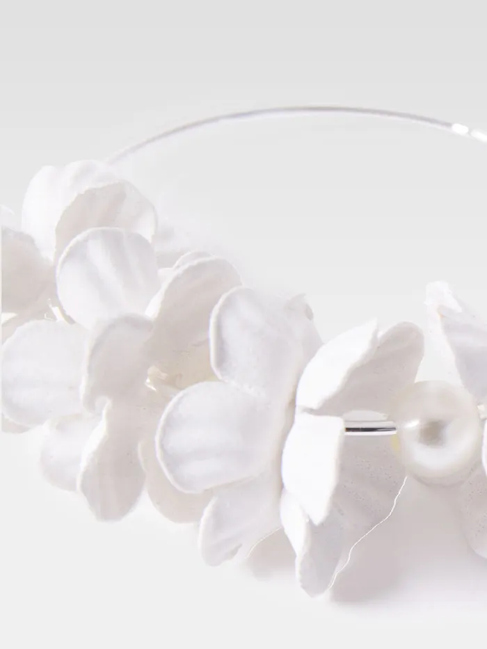 Woman Jewellery French Connection Metal Floral Earrings Silverwhite Woman Jewellery French Connection Metal Floral Earrings Silverwhite
