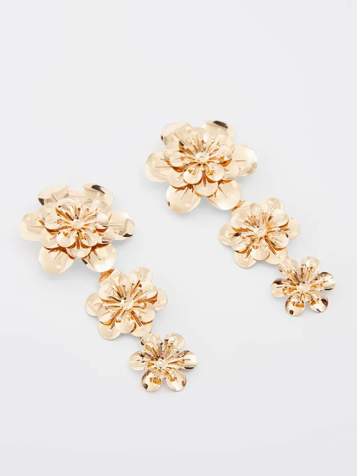 Woman Jewellery French Connection Triple Flower Drop Earrings Gold Woman Jewellery French Connection Triple Flower Drop Earrings Gold