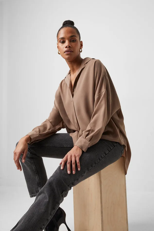 Woman Tops French Connection Rhodes Recycled Crepe Popover Shirt Mocha Mousse Woman Tops French Connection Rhodes Recycled Crepe Popover Shirt Mocha Mousse