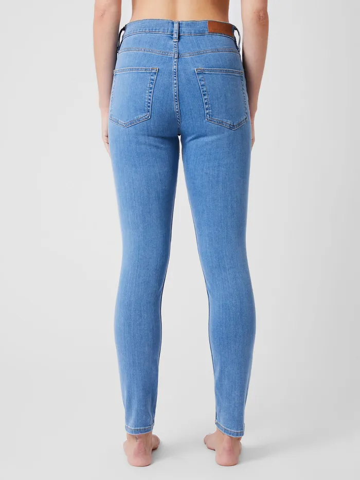Woman Trousers French Connection Soft Stretch Denim High Rise Skinny Jeans 30 Inch Light Wash Woman Trousers French Connection Soft Stretch Denim High Rise Skinny Jeans 30 Inch Light Wash