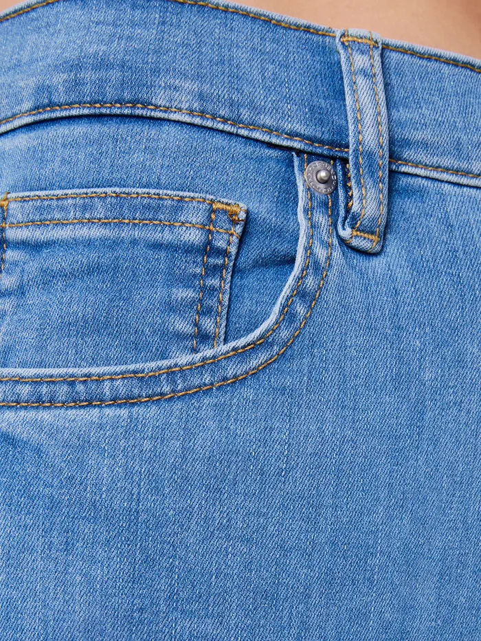 Woman Trousers French Connection Soft Stretch Denim High Rise Skinny Jeans 30 Inch Light Wash Woman Trousers French Connection Soft Stretch Denim High Rise Skinny Jeans 30 Inch Light Wash