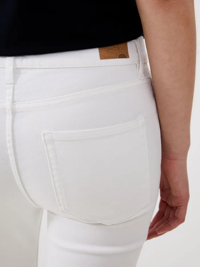 Woman Trousers French Connection Soft Stretch Denim High Rise Skinny Jeans 30 Inch White Woman Trousers French Connection Soft Stretch Denim High Rise Skinny Jeans 30 Inch White