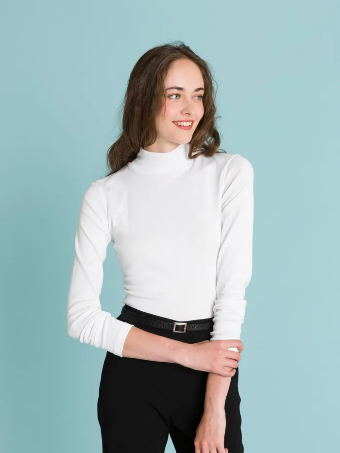 Women Agns B Tshirts and Tank Tops White Long Sleeves Vian Tshirt With High Collar