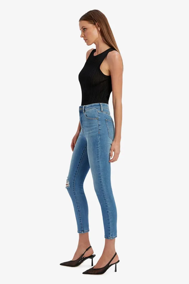 Women Bardot Skinny Jean Khloe Hi Crop Jeans In Dark Denim Dark Denim Women Bardot Skinny Jean Khloe Hi Crop Jeans In Dark Denim Dark Denim