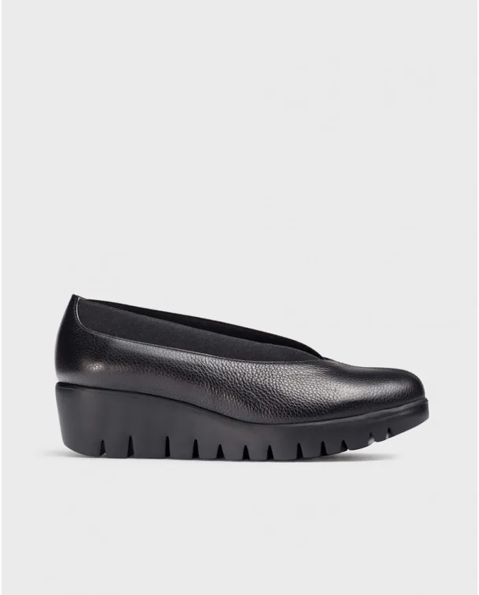 Women Black AGADIR Shoe Wonders Wedges