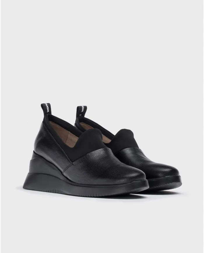 Women Black BABI Sneaker Wonders Platforms