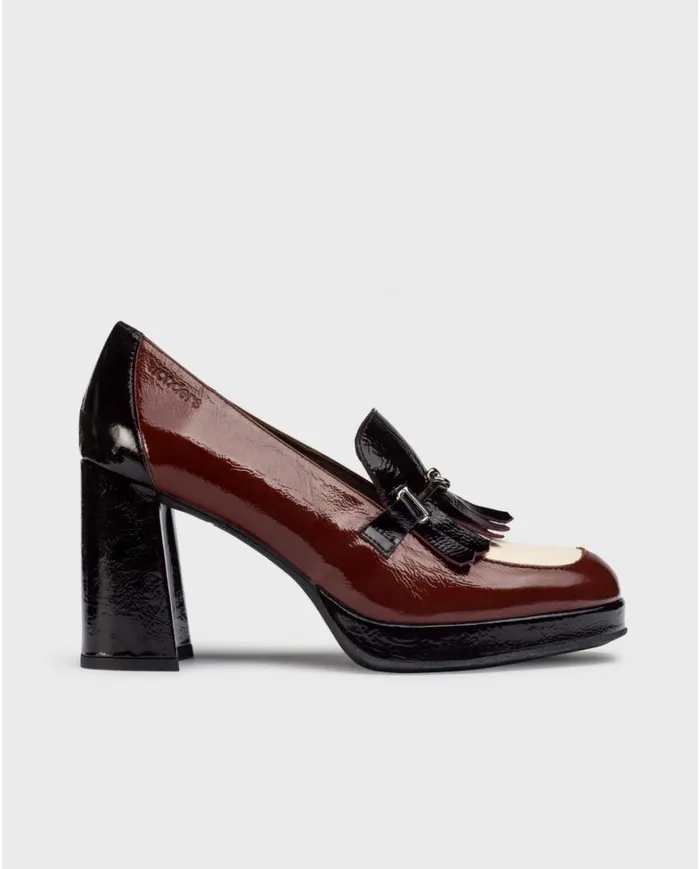 Women Brown GUETTA Loafers Wonders Loafers