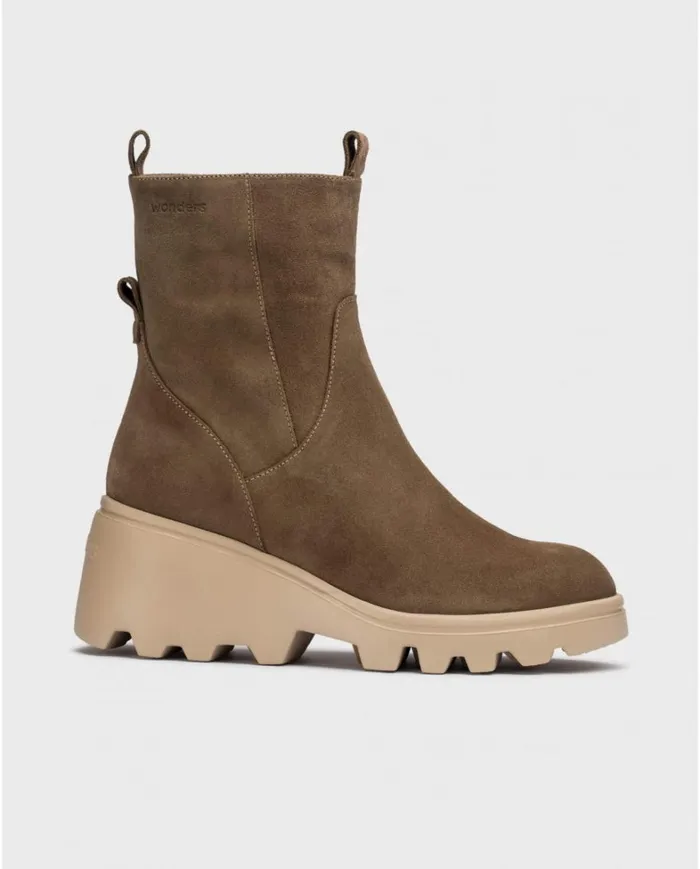 Women Brown LEEDS Ankle Boots Wonders Ankle Boots