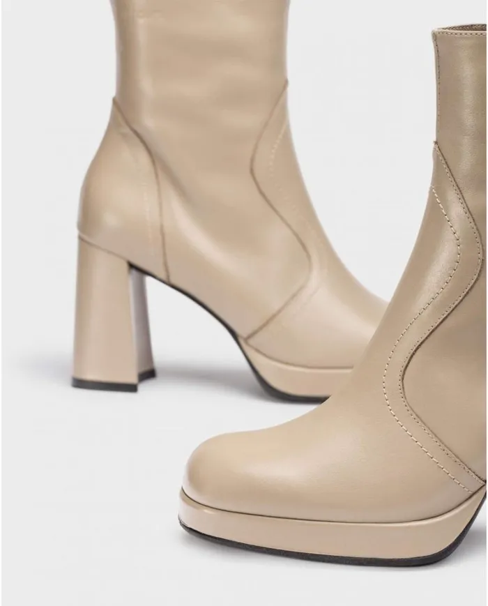 Women Brown LIPA Ankle Boots Wonders Ankle Boots