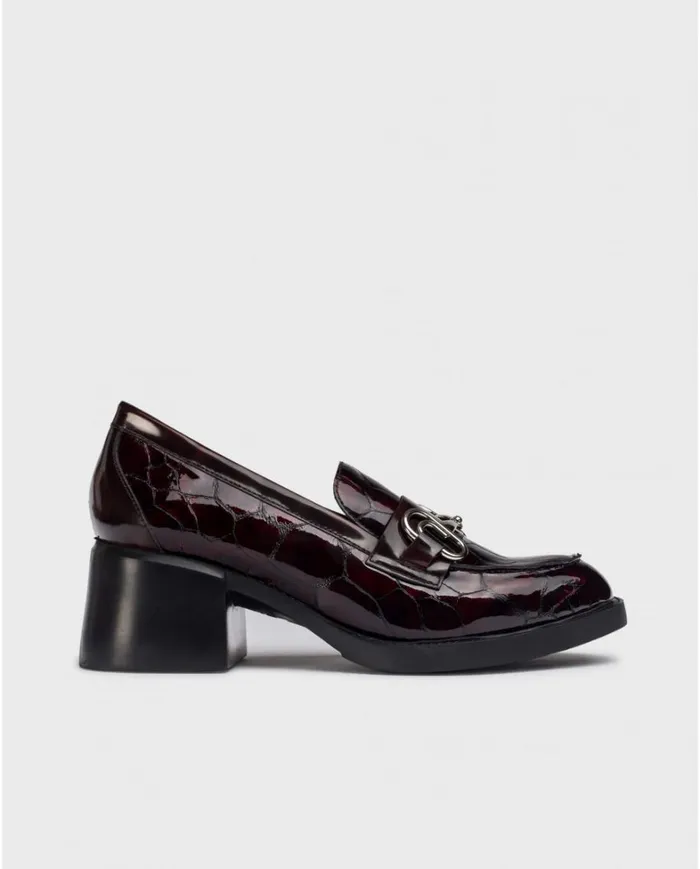 Women Burgundy CHUCK Loafers Wonders Loafers