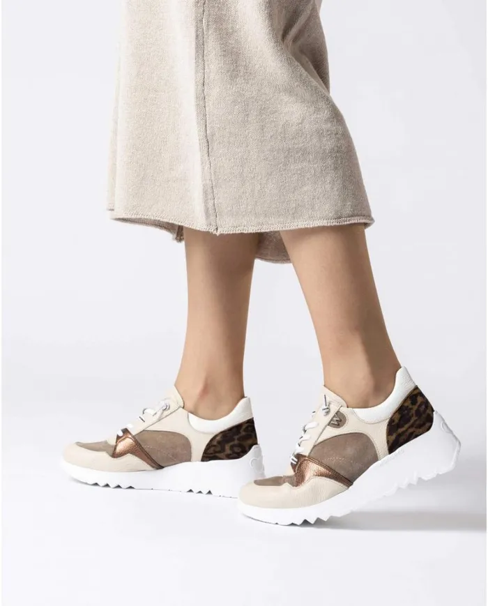 Women Cream FLASH Sneaker Wonders Wedges
