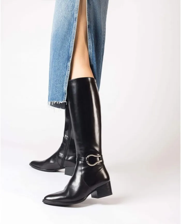 Women GOLDEN Black Boot Wonders Boots