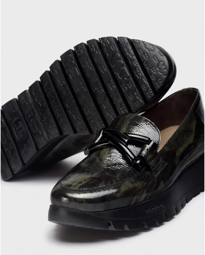 Women Green ROSE Moccasin Wonders Loafers Women Green ROSE Moccasin Wonders Loafers