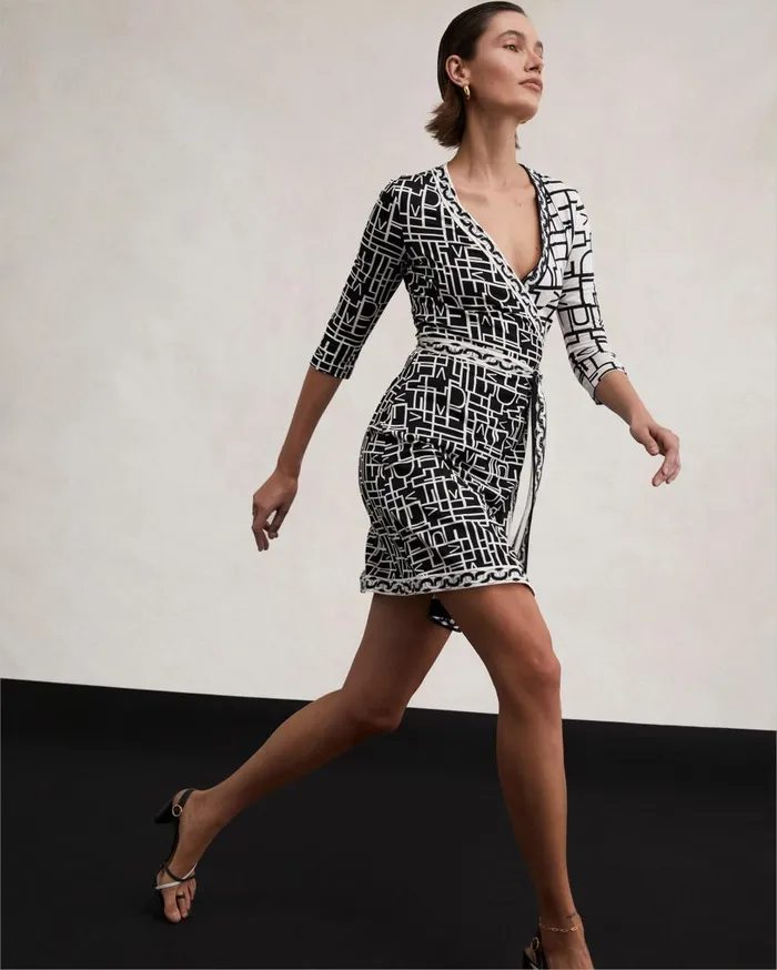 Women Hera Dress Logo Love Ivory And Black And Chain DVF Dresses