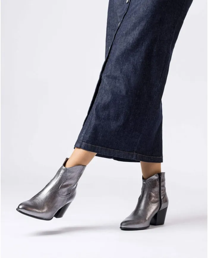 Women Lead LOLI Ankle Boots Wonders Ankle Boots