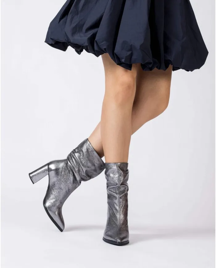 Women Lead SALMA Ruched Booties Wonders Ankle Boots